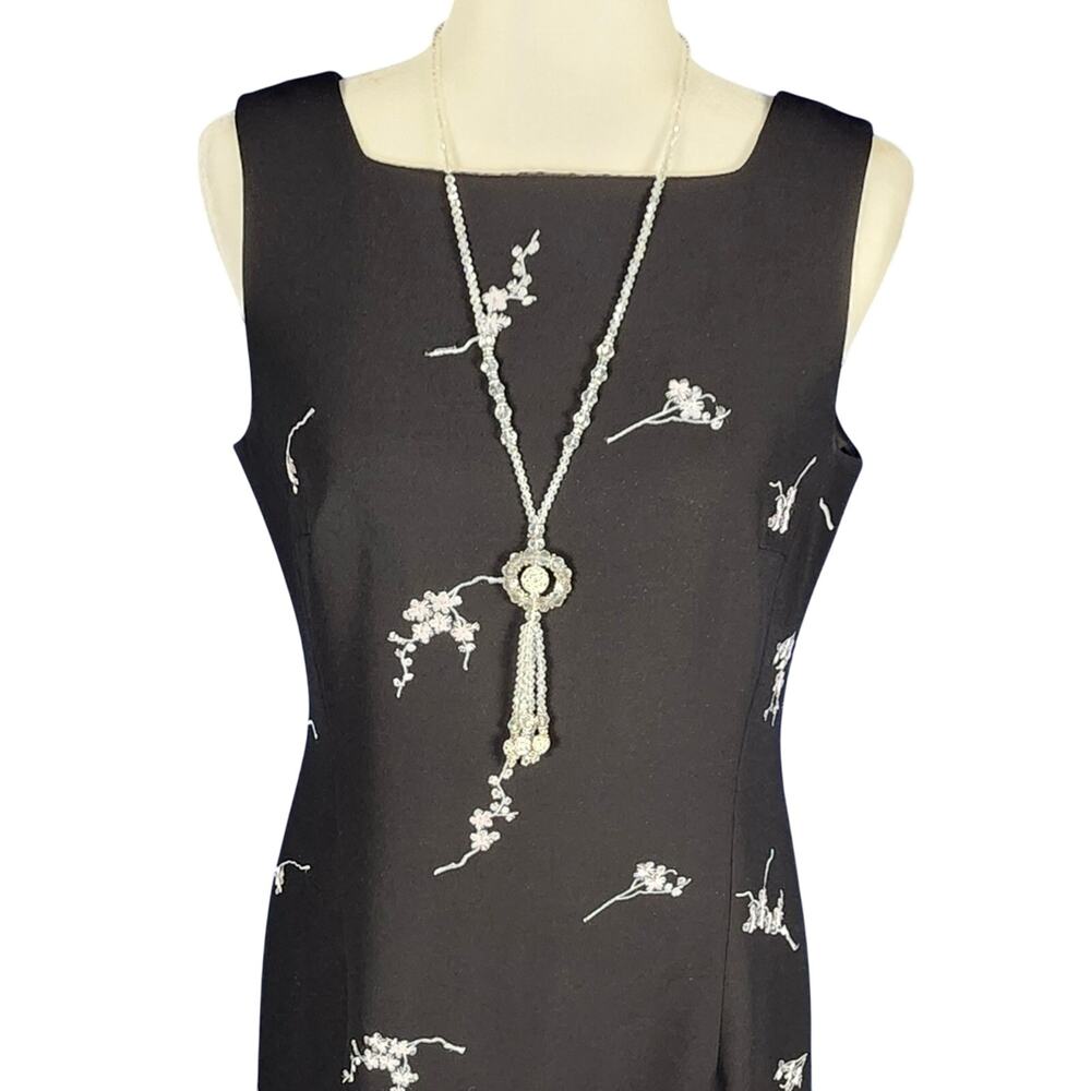 DressBarn Black Sheath Dress • Size 6 • Lined • Embroidered Floral • EUC